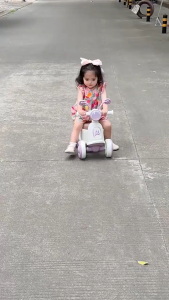 BEIGE Sepeda Balance Anak Tanpa Pedal 1-5 Tahun Ringan Aman Anti Selip Hadiah Ulang Tahun