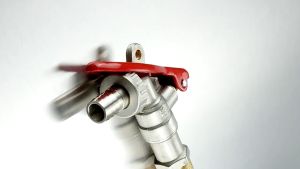 Lockable Brass Faucet Chrome Plated with free tape I Bdecs