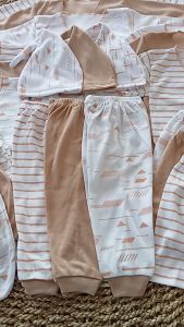 21Pcs Serian Krem Perlengkapan Baju Bayi Baru Lahir Newborn Kado Gift Set Paket Kumplit