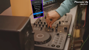 AlphaTheta DDJ-FLX4 2-Channel DJ Controller