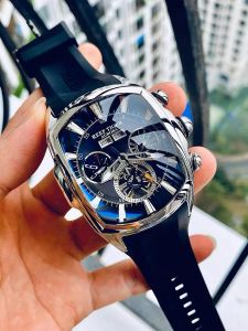 Reef Tiger นาฬิกาผู้ชายกลไกอัตโนมัติหน้าปัดขนาดใหญ่แฟชั่นสไตล์ลําลองสายหนังกันน้ําหรูหรานาฬิกาข้อมือสี่เหลี่ยม