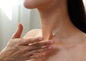 DRs Secret NeckLift Cream