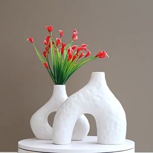 แจกันดอกไม้สีขาวสำหรับตก แต่งบ้านของคุณให้ดูสวยงามมากยิ่งขึ้น