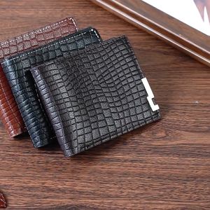 Ví da nam cao cấp có nhiều ngăn đựng tiền và thẻ tiện dụng Ví da nam vân cá sấu