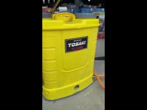 Bình phun thuốc sạc điện 2 bơm TOSAKI 20DB 20 lit