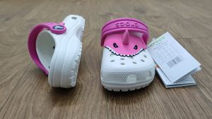 Dép nhựa cho bé cá mập sừng CROSS CLASSIC I AM UNICORN Clog sục cá mập sừng sục cho trẻ nhựa nguyên khối siêu bền tặng jibbitz siêu cute