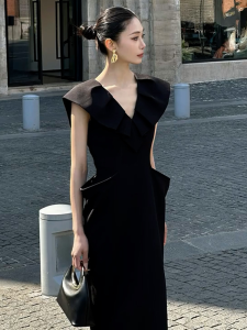 SHANGSHA | High-end Elegance Black V-neck Waist-cinching Summer Dress