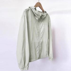 Summer New Womens Lightweight Breathable Hooded Sun Protection Jacket Short Loose Versatile Top Thin Polyester Fabric Zipper Closure