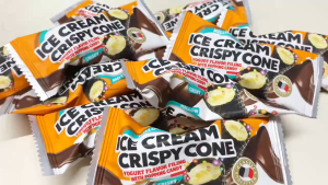[V8] 150G Ice Cream Cone Strawberry Yogurt Cocoa Flavor
