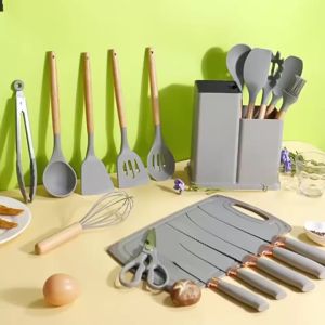 19PCS silicone kitchen utensils set Spatula For Non Stick Pan Shovel Wooden Handle Cooking Tools Set Cutting Board