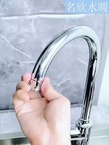厨房水龙头增压旋转出水嘴#Kitchen Faucet Booster Rotating Nozzle