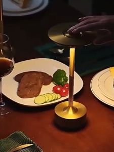 Preferred LED Touch Control Table Light USB Rechargeable Cordless Table Lamps for Restaurant Home