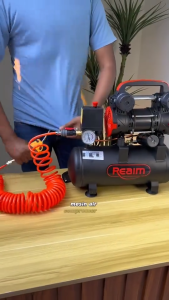REAIM Air Compressor Angin 8/30/50L 1500W Mini Silent Energy Saving Oil-free 空气压缩机