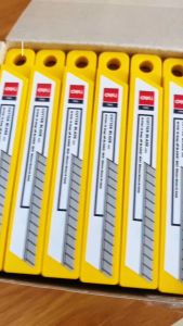 Hộp 10 lưỡi dao rọc giấy Deli E2011/E2012/E2015