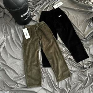 กางเกงลำลองเก็บขาตรงผ้าลูกฟูกสำหรับงานหนักสไตล์ญี่ปุ่น