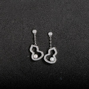 New 2025 Poetic Pearls Tassel Gourd Fashion Earrings Women High-End Elegant Drop Earrings Rhinestone Alloy Silver Plated Handmade