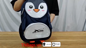 Balo Học Sinh Mầm Non Xbags Penguin XB3019 Màu Xanh Trắng Cao Cấp Siêu Nhẹ Nhiều Ngăn Họa Tiết Chim Cánh Cụt Đáng Yêu!