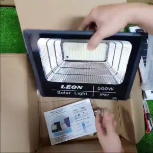 BẢO HÀNH 2 NĂM DÂY 5M- Đèn led năng lượng mặt trời ngoài sân và trong nhà 500W 700W 1000W siêu sáng 15000mAh Đèn pha Led năng lượng mặt trời pha 500W Solar Chip Led Siêu Sáng chống nước tuyệt đối