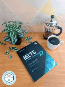 IELTS 17 General Training Students Book with Answers with Audio with Resource Bank