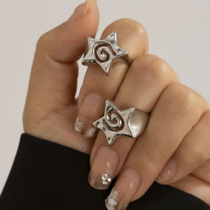 SHIXIN 2Pcs Design Three Dimensional Star Open Ring Set for Women Hip Hop Hollow Pentagrams Wide Finger Ring Girls Party Jewelry