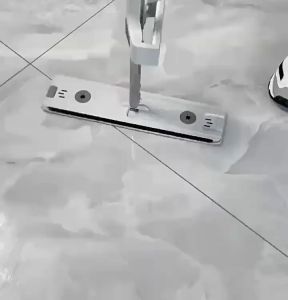 READY STOCK❤️45CM Microfiber Squeeze Flat Mop 360 Rotation Extra Large Flat Mop Free Hand Washing Lazy Mop Floor Cleaning Tools Mop Lantai