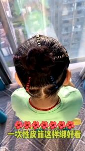 Hộp 600 dây buộc tóc cho bé co giãn nhiều màu sắc