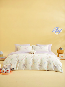Boyang Home Textile | Fresh Cute Style Cartoon Flannel Children Bedding 4-Piece Set
