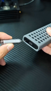 1pcs SIM Card Tray Removal Tool 2 in 1 Mini Earphone Cleaning Brush High Quality Aluminum Alloy Portable Multi-functional