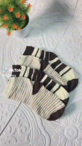KS127 Kaos Kaki Wanita Di Atas Mata Kaki Motif Garis Line Kaos Kaki Panjang Model Simple Ankle Sock