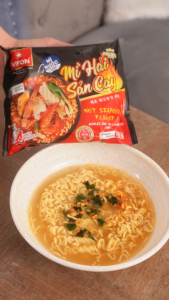 [VOUCHER 20%] Thùng 24 Gói Mì Hải Sản Cay VIFON 105g Sợi Mì Dai Ngon Nước Dùng Cay Đậm Vị