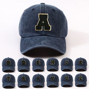 Fashionable 26 Letter Stick Label Hip-Hop Baseball Cap Adjustable Curved Brim Dad Hat for Men and Women Street Outdoor Party