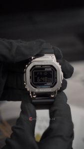 Jam Tangan Pria Casio G-Shock G-Steel GM-5600RW-1D Silver Dial Black Rubber Band