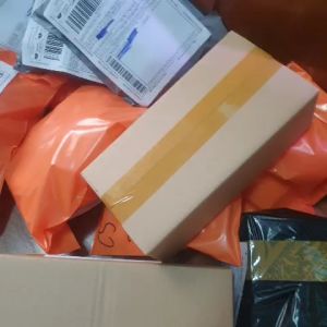 02 quần lót nam xuất nhật thông hơi Thấm hút mồ hôi nhẹ nhàng thoáng mát Quần sịp tam giác kiểu dáng khỏe khoắn nam tính co giãn 4 chiều 027