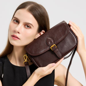 Túi Vuông Nhỏ Cầm Tay Mùa Thu Đông Sáng Bóng Nhẹ Nhàng Nhỏ Gọn Dành Cho Nữ Túi Đeo Chéo Bằng Da Thật Để Đi Làm Đi Làm