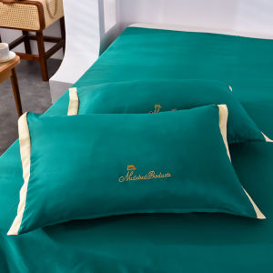 Luxurious Burgundy Silk Pillowcase Cooling Summer Wedding Red Pillow Core Cover Elegant Design Bedding Accessories