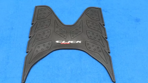 Thảm lót sàn xe click đời 2018-2025 vuôngthảm lót chân clickgác chân trước xe clickthảm để chân xe click