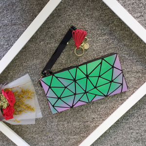 Portable Small Size Diamond Pattern Mobile Phone Clutch Bag Cute Japanese Style Makeup Bag Fashionable Minimalist Design