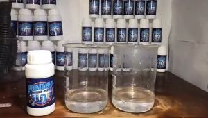 Pipe Drainage Home Cleaner Hose Pipe Sewer Blocked 110g 【2 Bottle/ Set 】管道疏通剂 清洁剂管道除垢清洗剂厂 厨房下水道马桶堵塞疏通工具