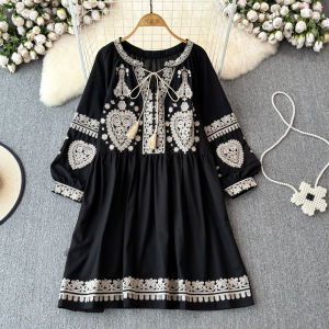 Bohemian Beach Dress Ethnic Style Womens Clothing Yunnan Lijiang Travel Outfit Photography Skirt A-Line Midi Dress V-Neck Long Sleeve