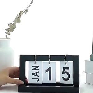 Wooden Calendar: Simple Creative Nordic Ins Style Vintage Page Turning Design