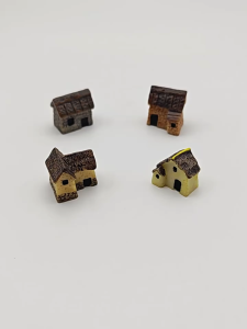 Miniature Resin House Villa Micro Landscape Bonsai Landscaping Decoration of aquarium Mini House Retro Building Miniatures Small Cottages Dollhouse Moss Terrarium Fairy Garden Ornament Accessories for Home Decor