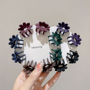 กิ๊บติดผมสไตล์เกาหลีขนาดเล็กรูปดอกเบญจมาศ 10 ชิ้นสำหรับผู้หญิง