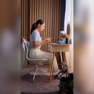 Alcon AIR OPTIX plus Hydraglyde Monthly Contact Lenses (3 pcs) + [FREE 1 pc]