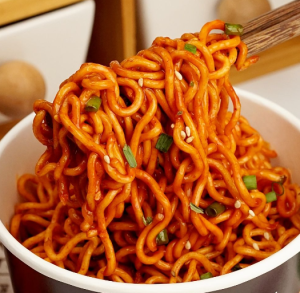 Turkey noodle barrel mixed with noodles brewed and ready to eat 69g 414g 828g   火鸡面