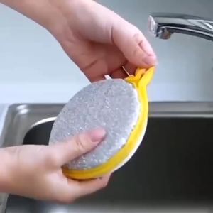 ⭐️พร้อมส่ง⭐️ ฟองน้ำกลม ใช้งานได้ 2 ด้าน เส้นใยขจัดคราบ และฟองน้ำนุ่ม มีที่แขวนใช้งานสะดวก ฟองน้ําสองด้าน ทรงกลม สําหรับท