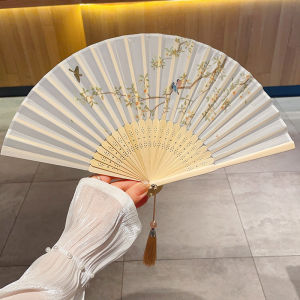 Portable White Plain Ancient Chinese Fan Womens Style Summer Cooling Fan Japanese Style Bamboo Handmade Fan for Daily Use