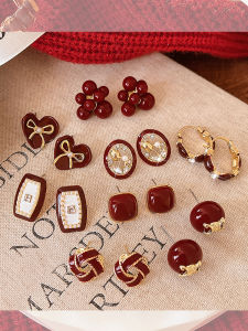 Red Earrings Women Simple Versatile Elegant Fashion Jewelry Clip on Earrings Fresh out Winter 2024 New Style High Quality