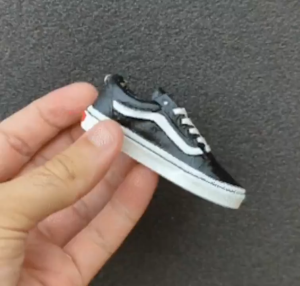 cuero gantungan Kunci Sepatu V4ns Old Sk00l terpopuler