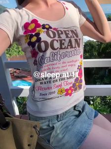 Handcrafted Large Round Collar Short Sleeve T-Shirt White