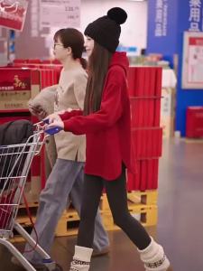 Áo Sweater Đỏ Rộng Hoodie Dày
